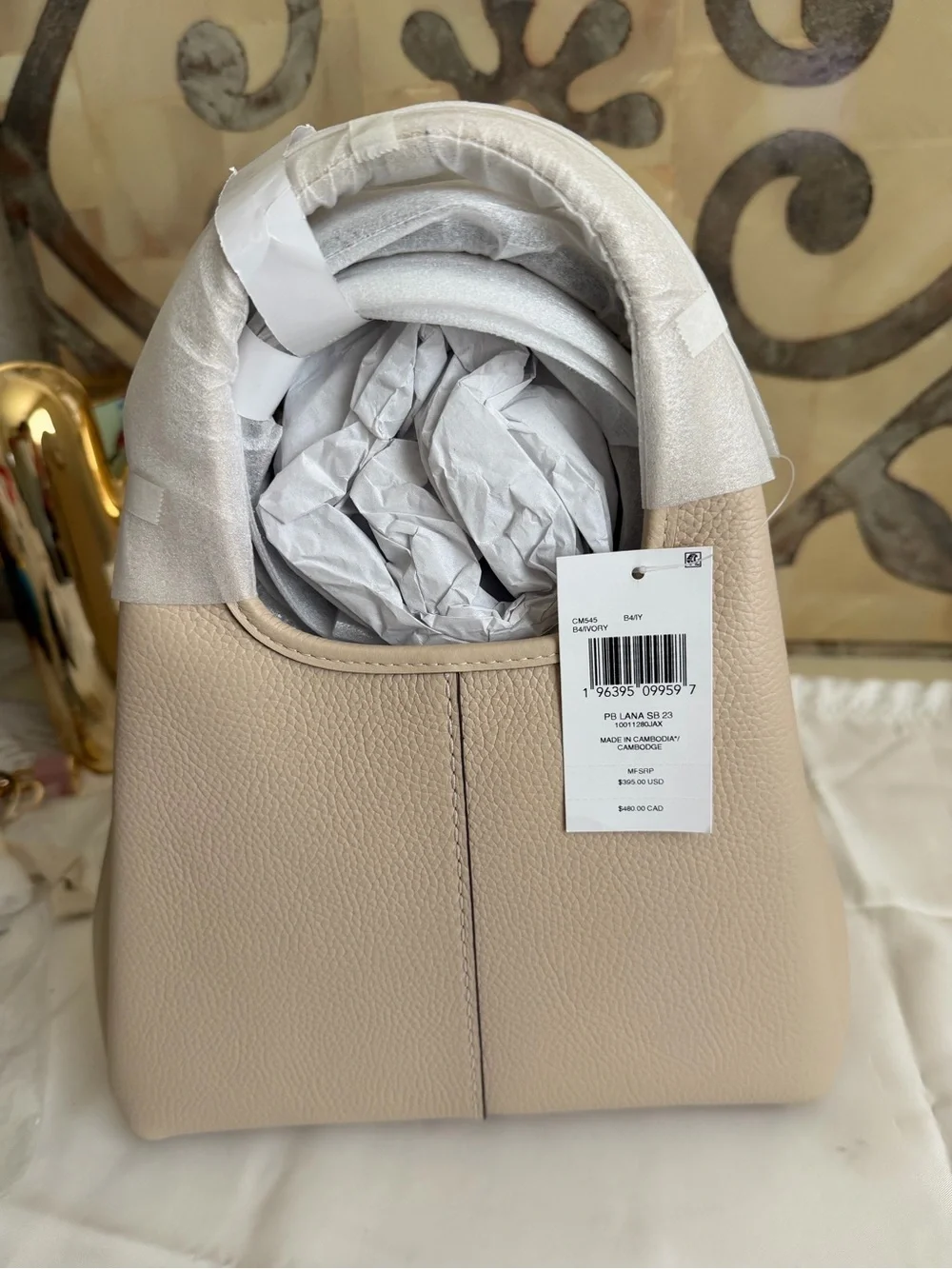 Coach Lana 23 Ivory Pebbled Leather Shoulder Bag NWT w/strap and dust bag